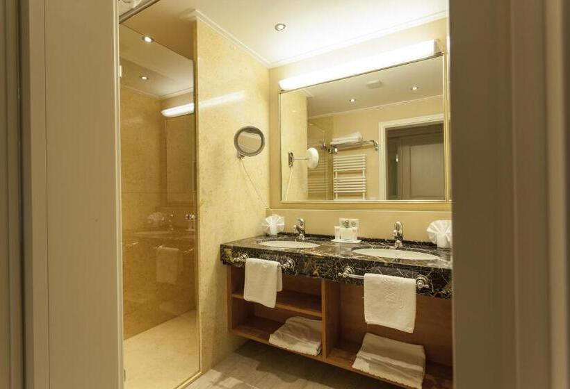 Номер Superior с Балконом, Theresa Wellness Genießer