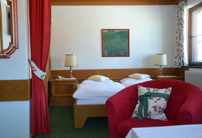 اتاق استاندارد, Zur Post