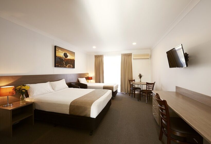 Люкс Повышенной Комфортности, Adelong Motel