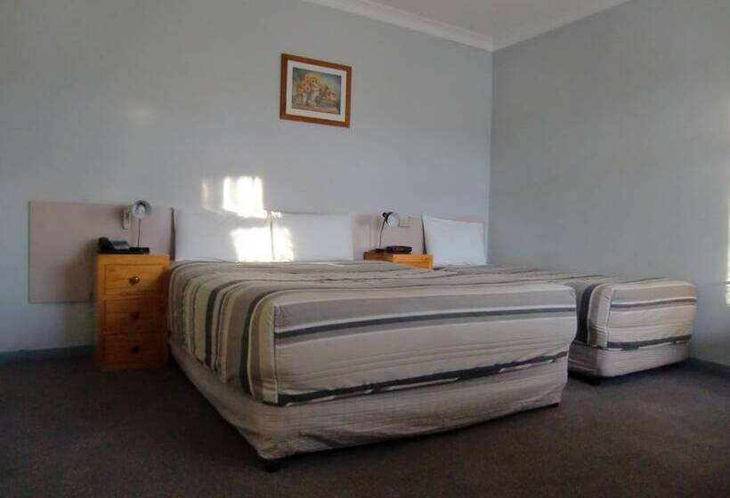 חדר משפחתי, Castle Motel Bairnsdale