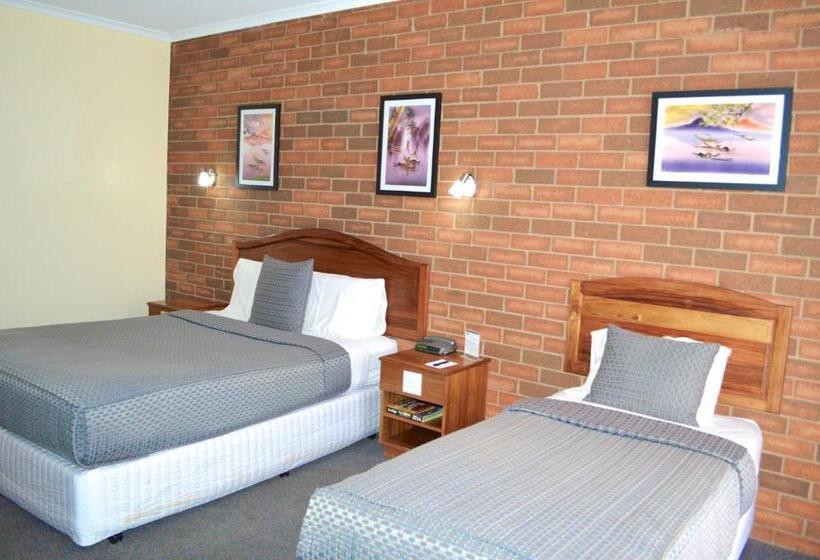 标准间, Cathedral Motor Inn