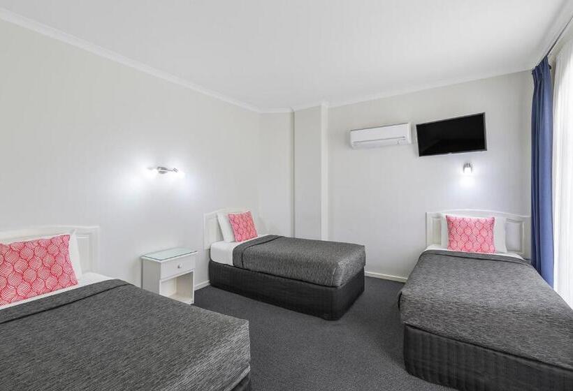 家庭套房, Cathedral Motor Inn