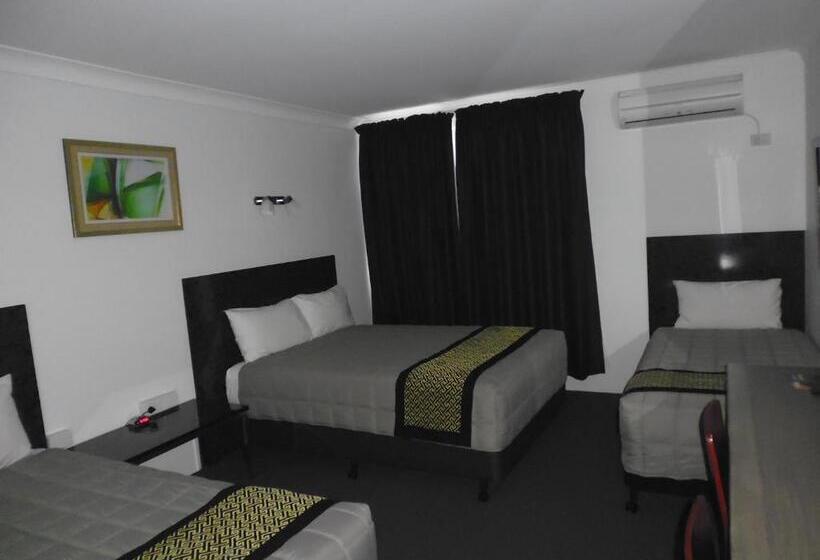 家庭间, Burke & Wills Motor Inn