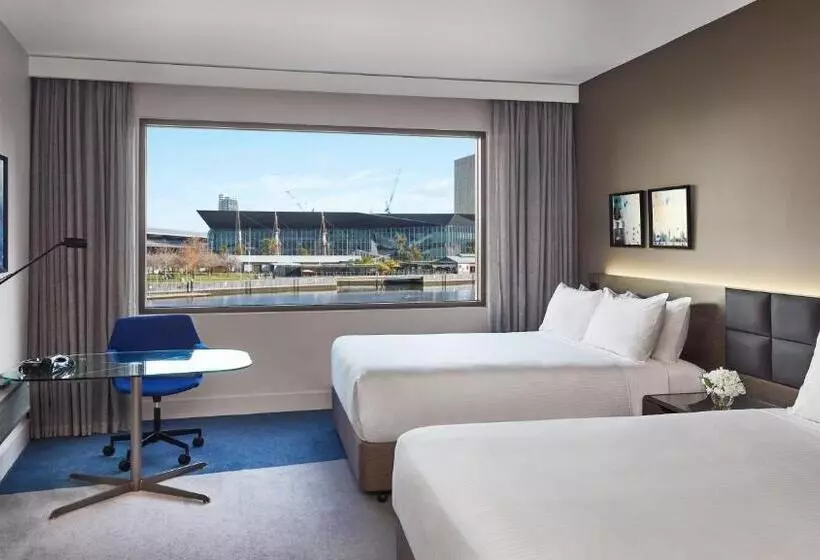 اتاق استاندارد با 2 تخت دوبل, Crowne Plaza Melbourne, An Ihg