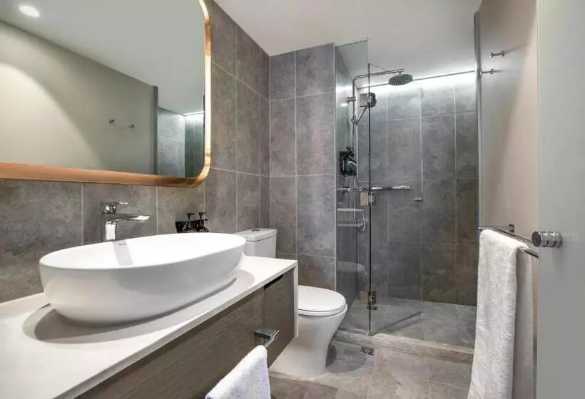 اتاق استاندارد با 2 تخت دوبل, Crowne Plaza Melbourne, An Ihg