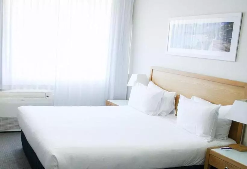 Prestige-huone, Mercure Charlestown