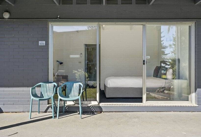 패밀리 룸, North Pier