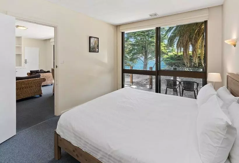 2 Bedroom Apartment with Views, North Pier