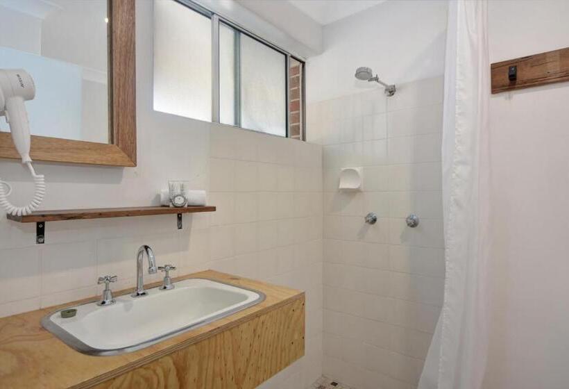 غرفة تنفيذية, Pleasant Way River Lodge