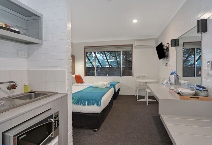 غرفة تنفيذية, Pleasant Way River Lodge