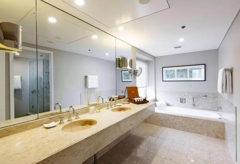 سوییت جونیور, Sofitel Brisbane Central