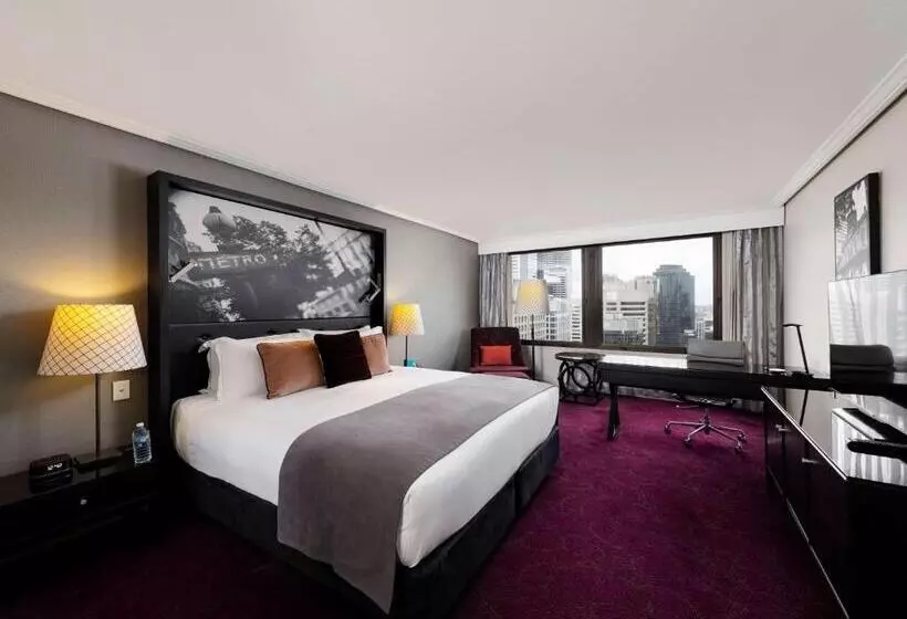 اتاق دلوکس با تخت کینگ و چشم‌انداز شهر, Sofitel Brisbane Central