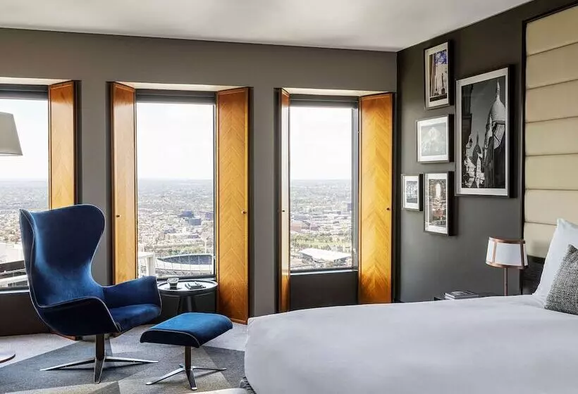 سوئیت کلاب, Sofitel Melbourne On Collins