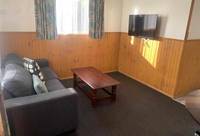 شاليه غرفة نوم واحدة, Miner S Retreat Motel