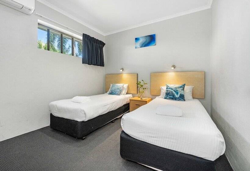 اتاق خانوادگی, Alara Motor Inn