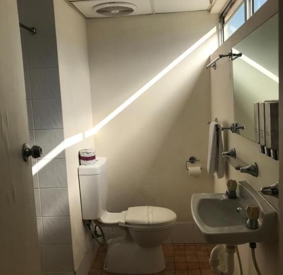 سوئیت 2 خوابه, Emerald Central Hotel Official