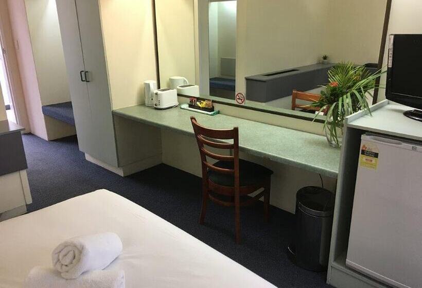 سوئیت 2 خوابه, Emerald Central Hotel Official