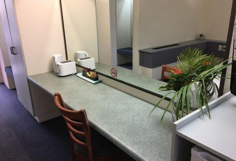 سوئیت 2 خوابه, Emerald Central Hotel Official