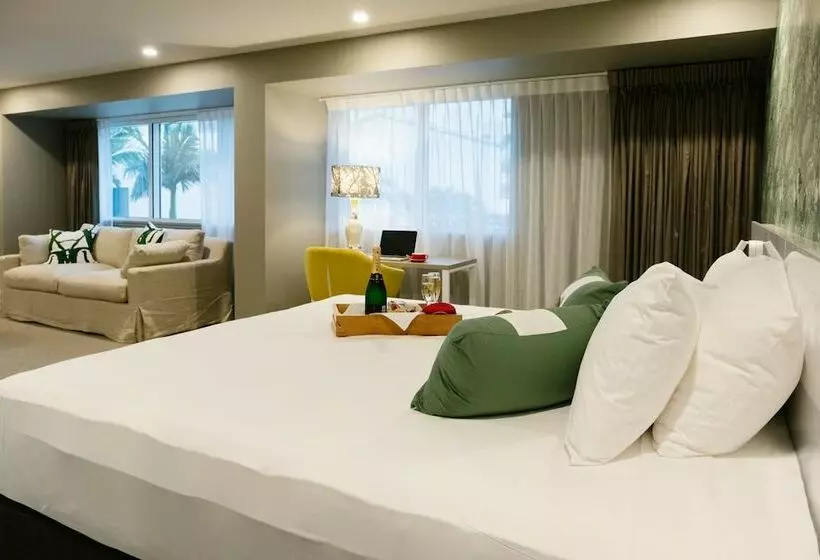 اتاق پرمیوم, Pacific Hotel Cairns