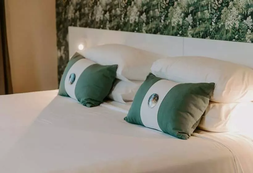 اتاق پرمیوم, Pacific Hotel Cairns