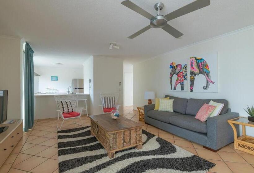 豪华两卧室公寓, Munna Beach Apartments