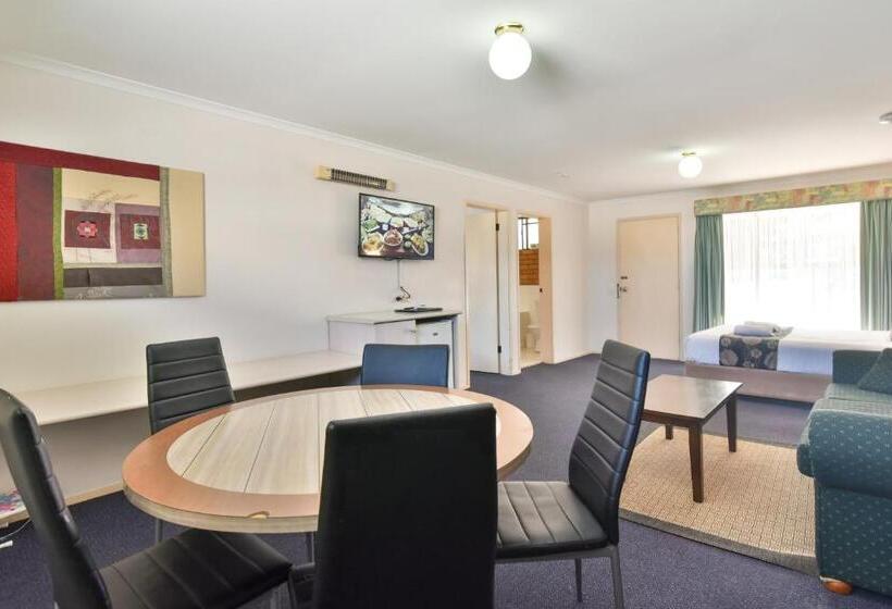 豪华两卧室公寓, Coffs Windmill Motel