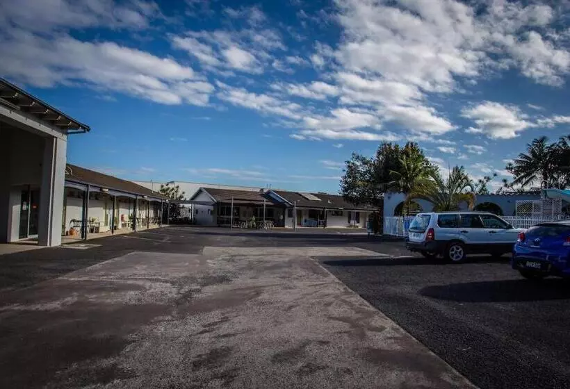 クイーンベッドのスーペリアルーム, Coffs Windmill Motel