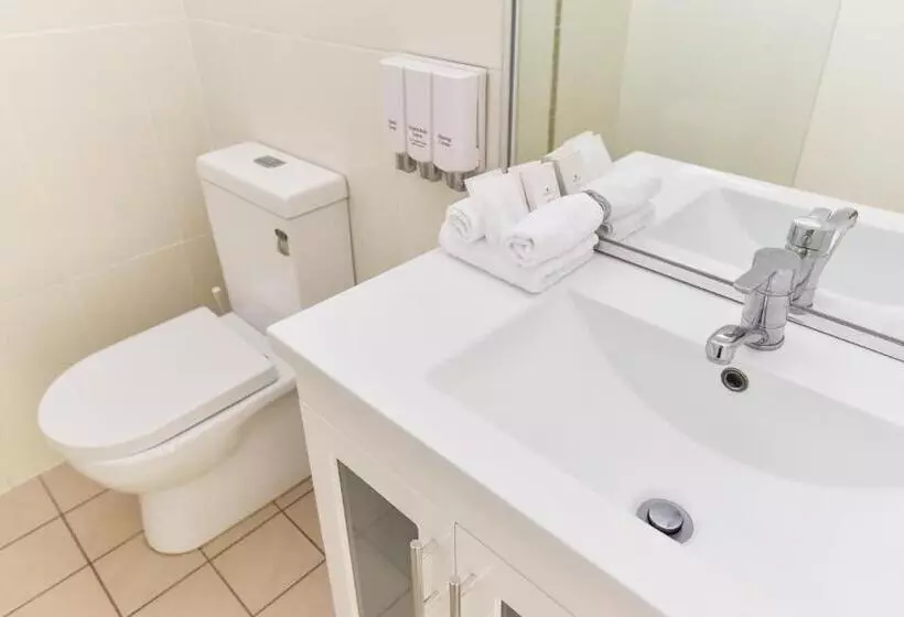 クイーンベッドのスーペリアルーム, Coffs Windmill Motel
