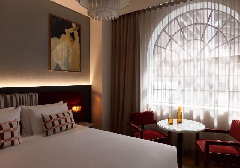 스탠다드 룸, Morris Sydney, Handwritten Collection