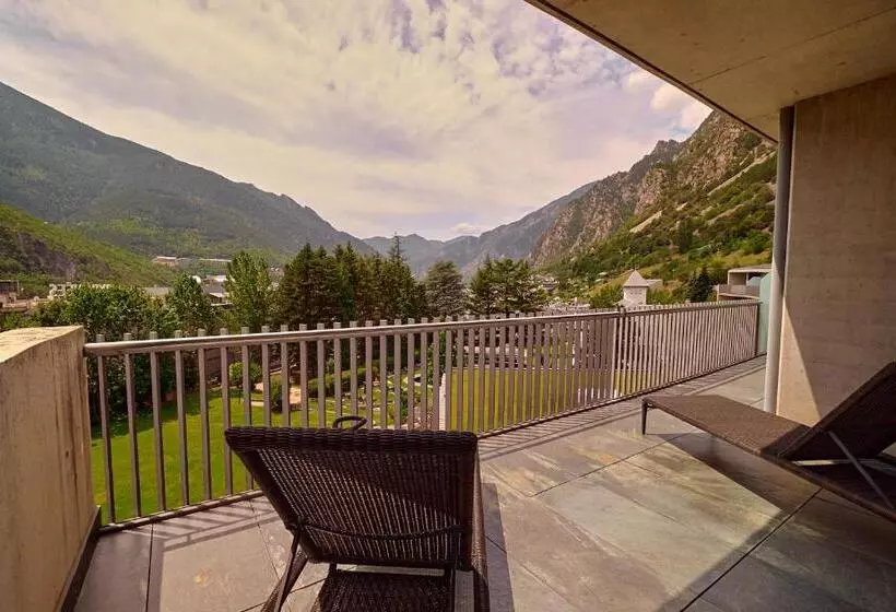 سوئیت پرزیدنت, Andorra Park