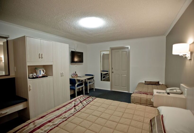 이그제큐티브 룸, Centrepoint Motor Inn