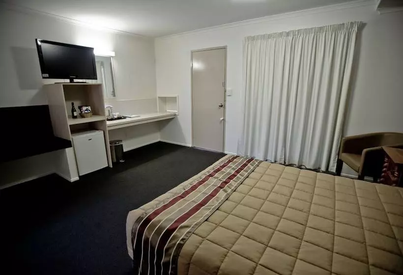 اتاق اجرایی, Centrepoint Motor Inn