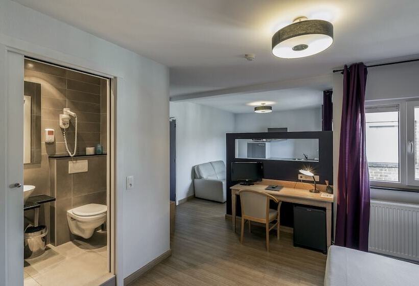 4인용 스탠다드 룸, Le Cygne D'argent