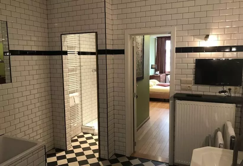 デラックスルーム, Malecot Hotel By F Hotels