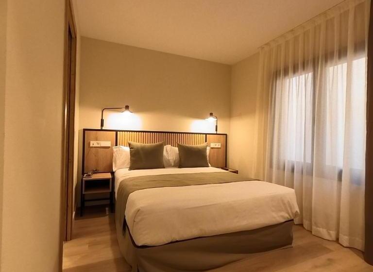 اتاق سوپریور, Marfany