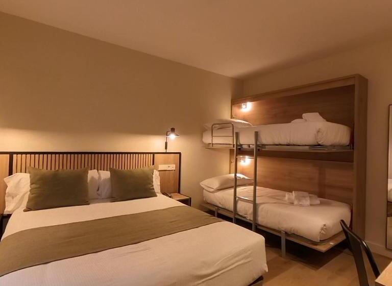 اتاق سوپریور چهار تخته, Marfany