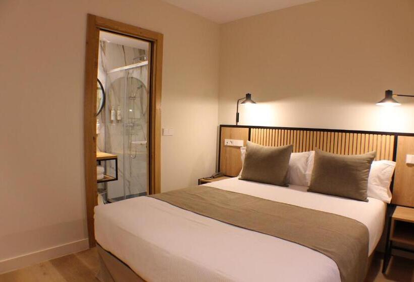 اتاق سوپریور, Marfany