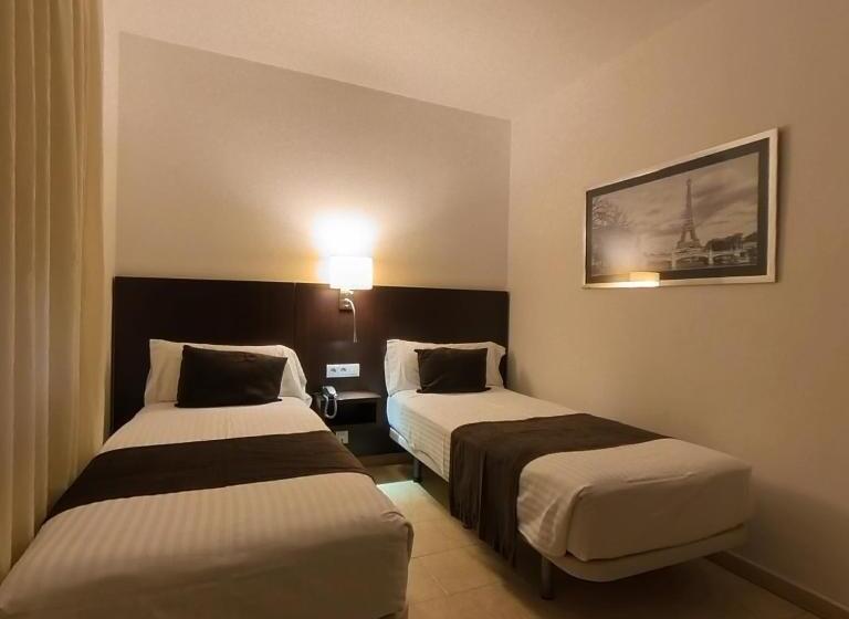 اتاق استاندارد, Marfany