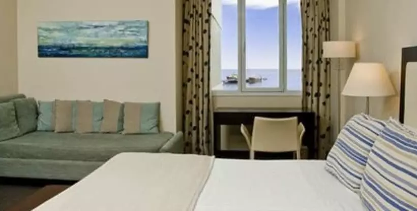 اتاق استاندارد سه نفره, Peninsula Valdes