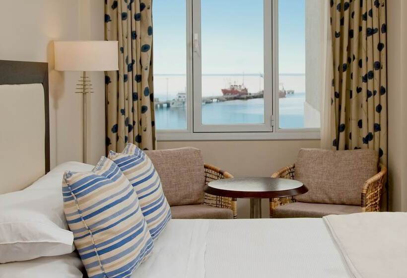 اتاق استاندارد سه نفره, Peninsula Valdes