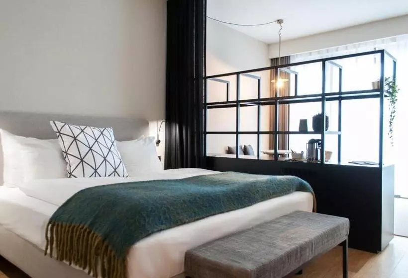اتاق لوکس, Premier Suites Antwerp