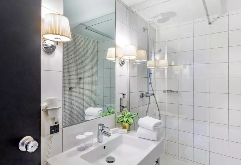 استودیو اجرایی, Premier Suites Antwerp