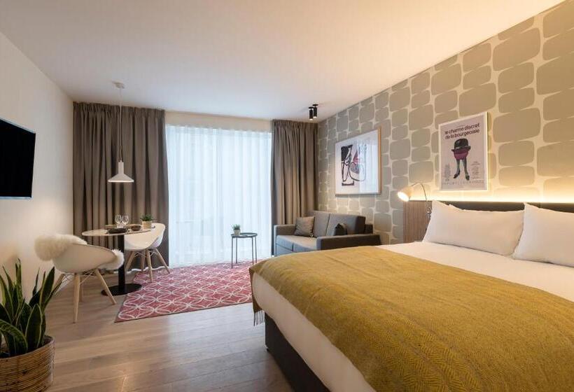 标准工作室, Premier Suites Antwerp