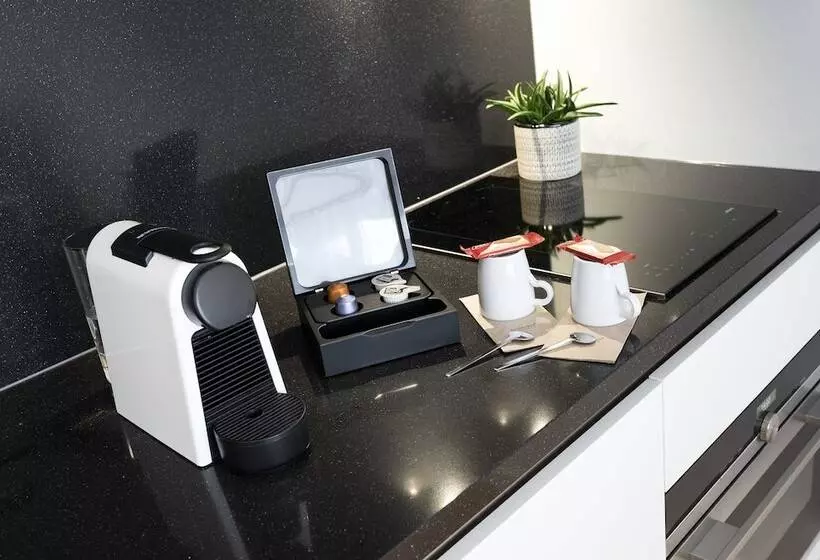 استودیو اجرایی, Premier Suites Antwerp
