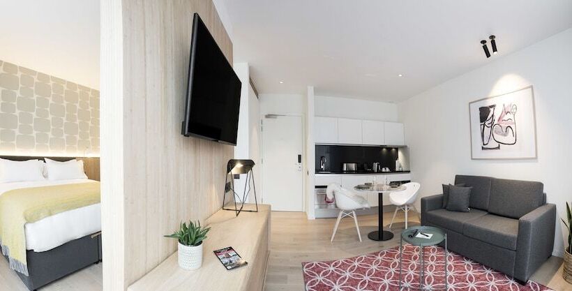 带1个卧室的顶楼公寓, Premier Suites Antwerp