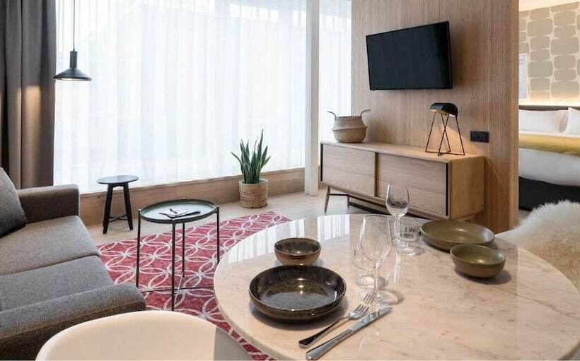 带1个卧室的顶楼公寓, Premier Suites Antwerp