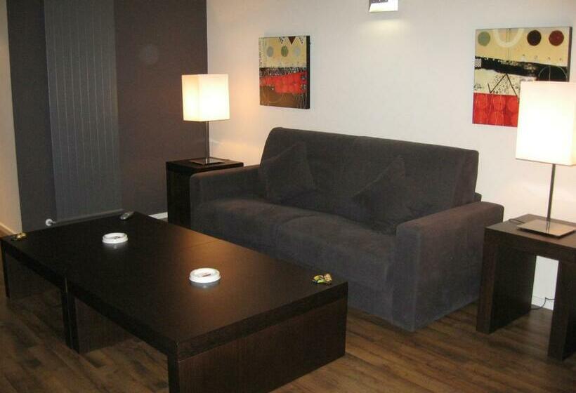 سوئیت جونیور خانوادگی, Alegria President