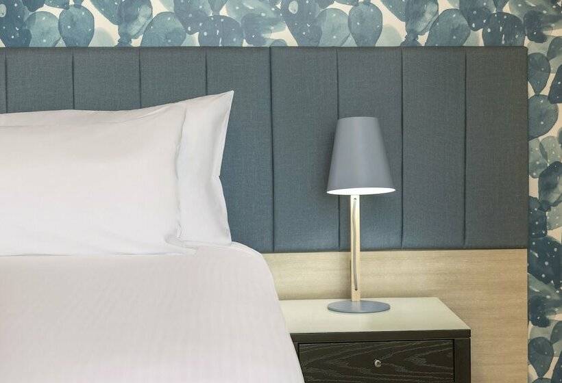 سوئیت کلاب, Vibe Hotel Gold Coast