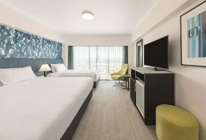 اتاق استاندارد سه نفره, Vibe Hotel Gold Coast