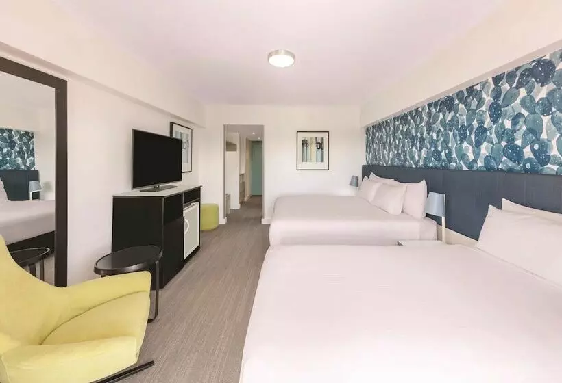 اتاق استاندارد سه نفره, Vibe Hotel Gold Coast